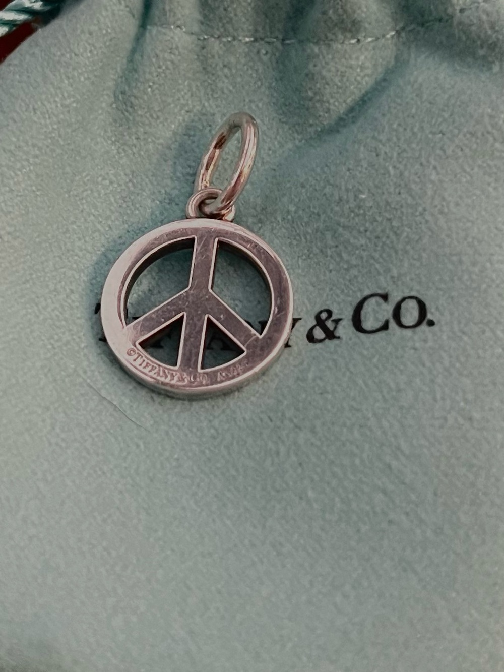 Tiffany & Co 925 Peace Pendant Preowned Beautiful